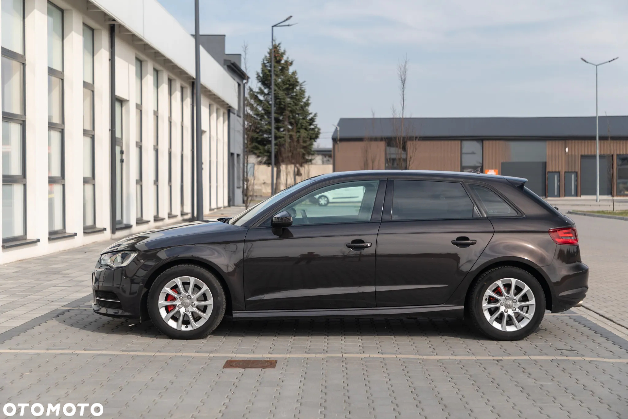 Audi A3 1.6 TDI ultra Attraction - 11