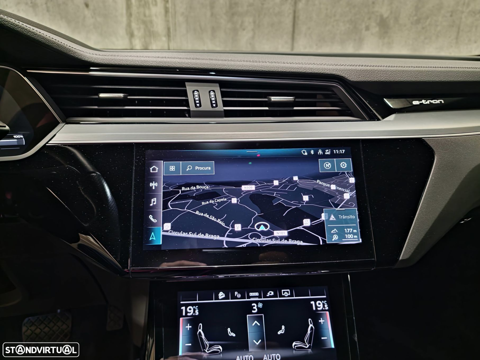 Audi e-tron 55 quattro S line - 32