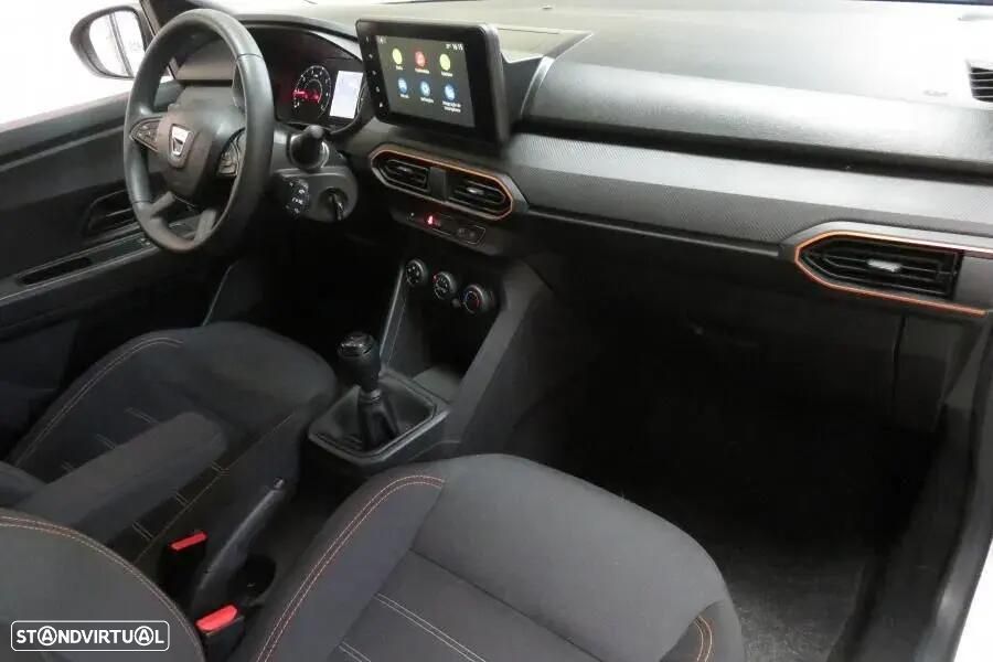 Dacia Sandero 1.0 TCe Essential - 23