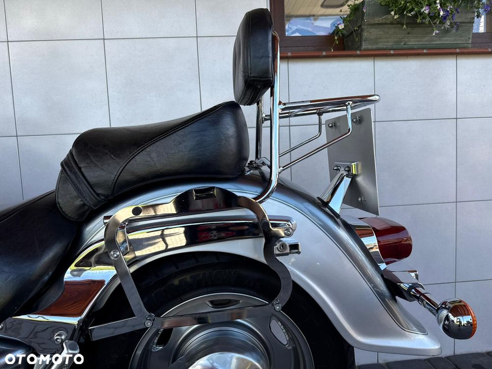 Suzuki Intruder - 20
