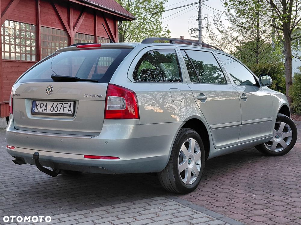 Skoda Octavia 2.0 TDI DPF FAMILY 4x4 - 2