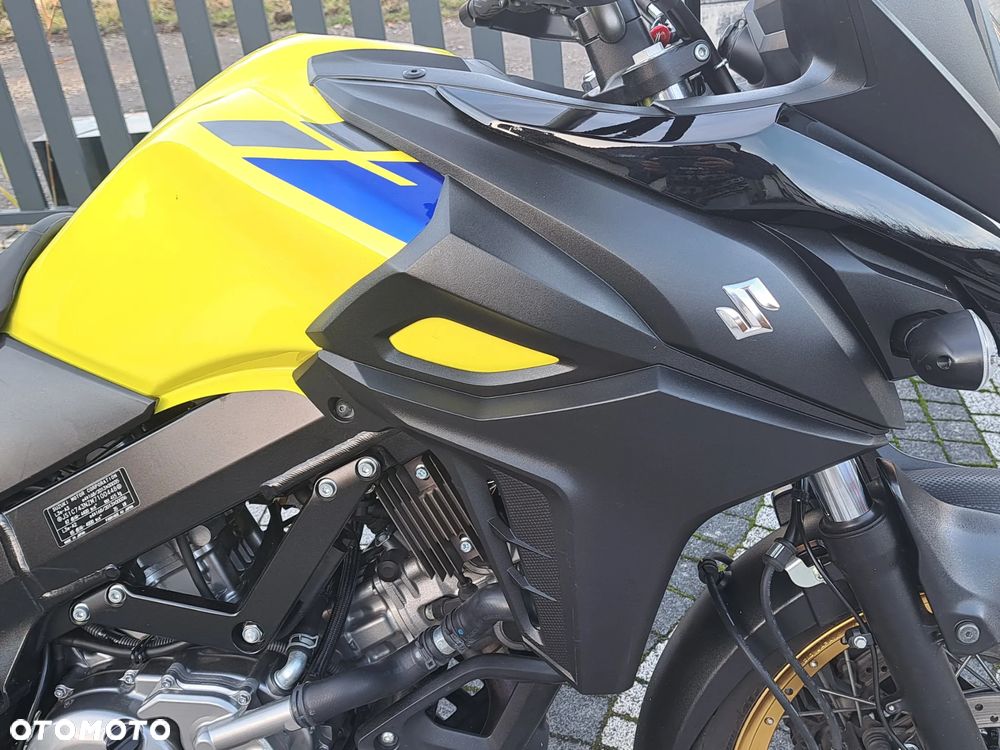 Suzuki V-STROM - 9