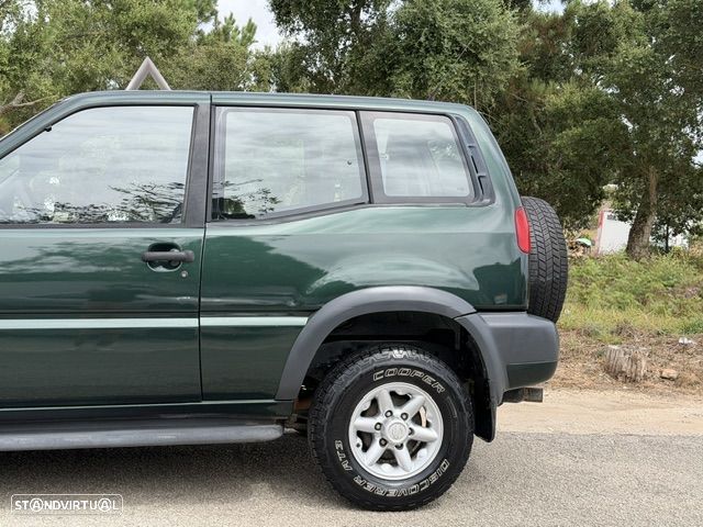 Nissan Terrano II 2.7 TD Sport - 3