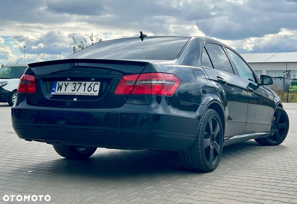 Mercedes-Benz Klasa E 250 CDI 4-Matic BlueEff Avantgarde - 8