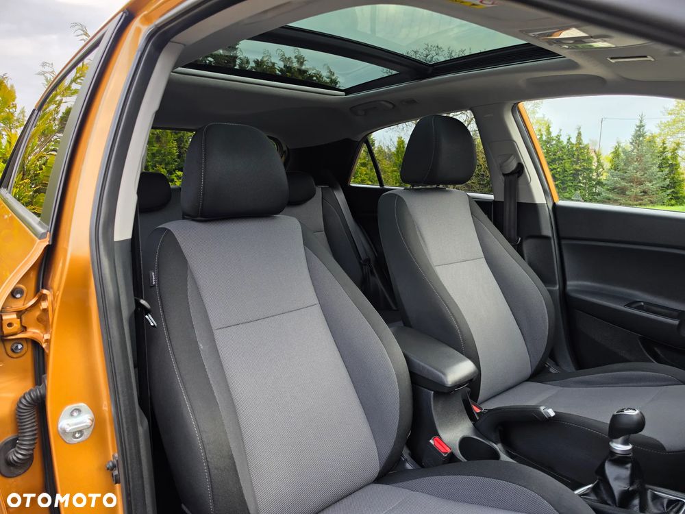 Hyundai i20 1.2 Passion Plus - 38