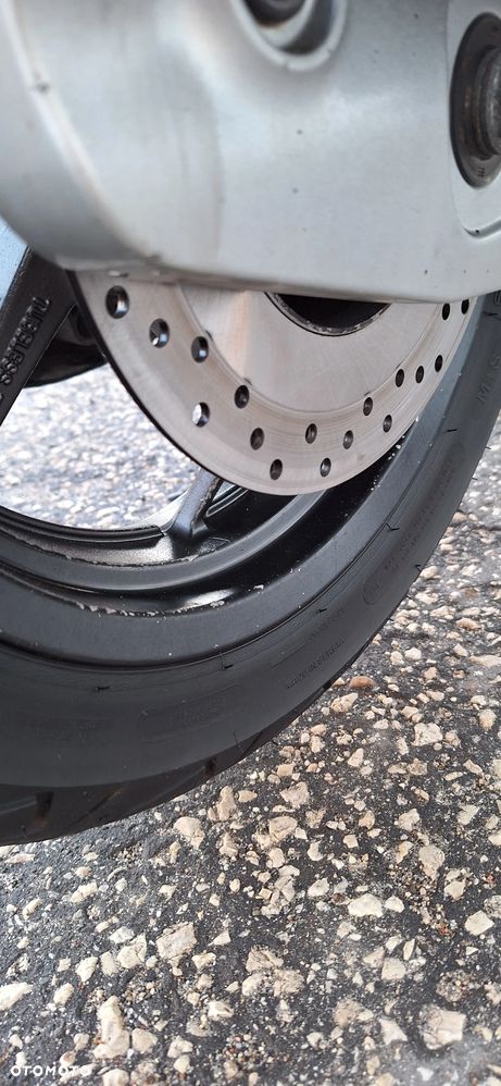Yamaha X-max - 32