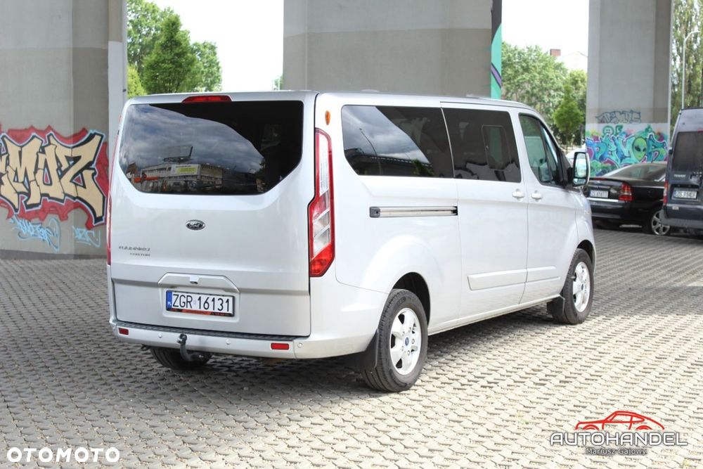 Ford Tourneo Custom - 6