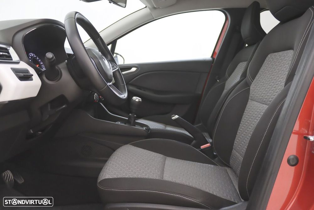 Renault Clio 1.0 TCe Evolution - 4