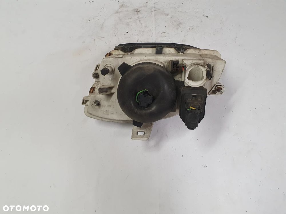 * LAMPA PRZEDNIA PRAWA PRZÓD PRAWO FIAT SEICENTO 1 - 6