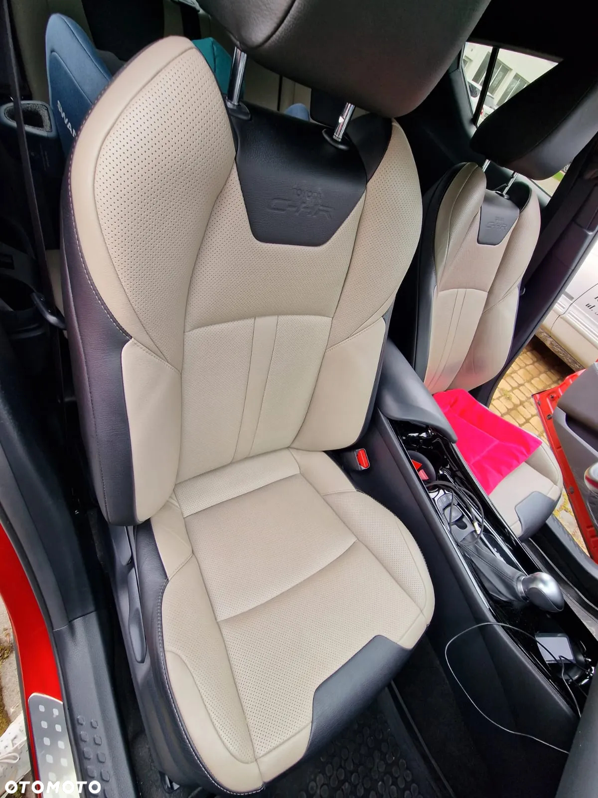 Toyota C-HR 1.8 Hybrid GPF Selection - 3