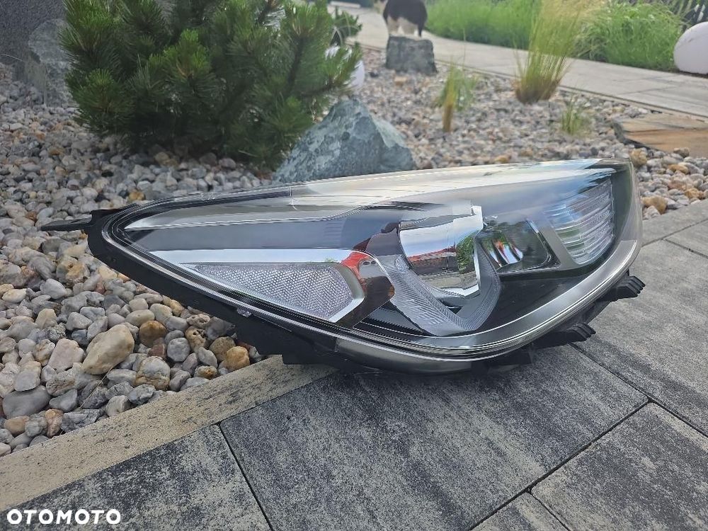 KIA RIO 4 IV Lampa prawa przód Kompletna Full Led 92102-H08 - 4