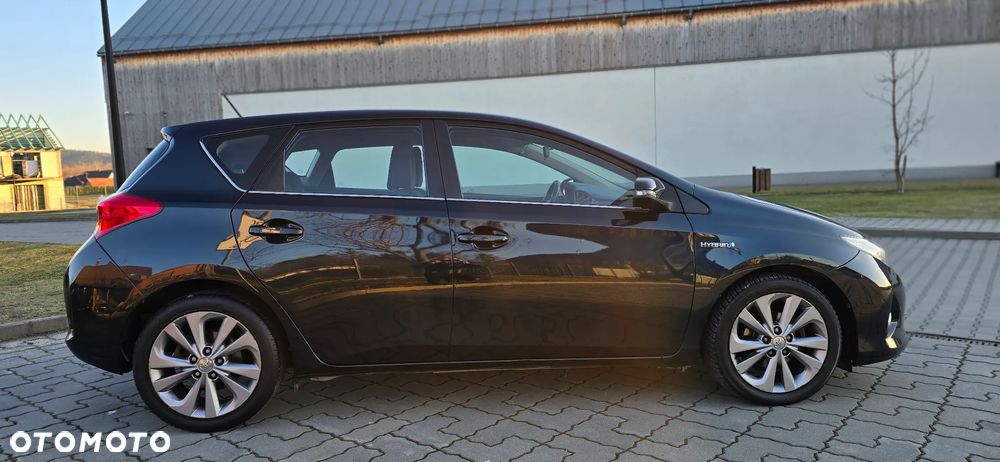 Toyota Auris - 12