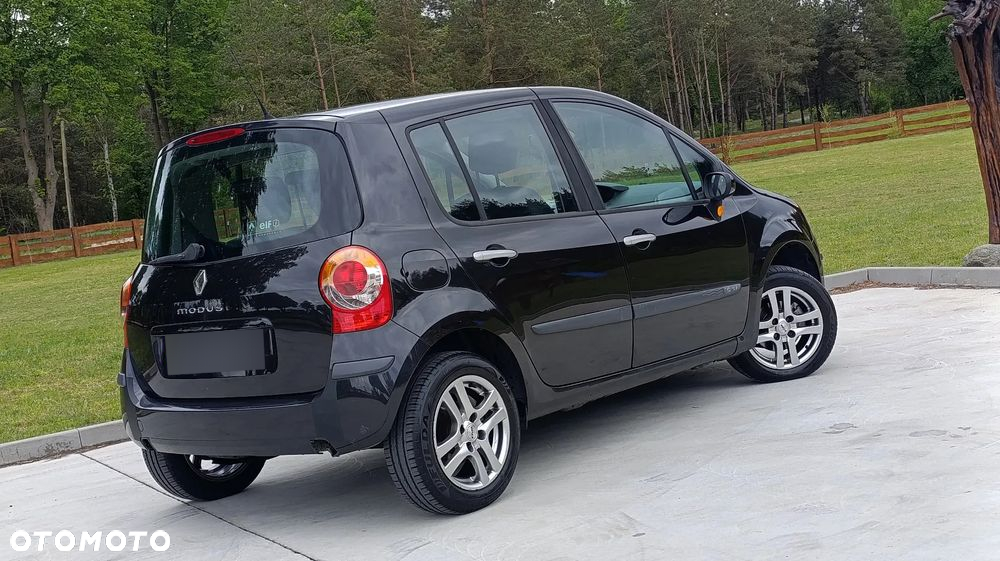 Renault Modus - 21