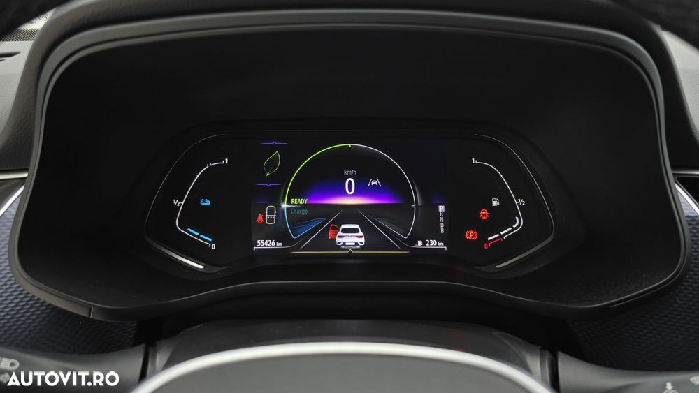 Renault Arkana E-TECH 145 Evolution - 16