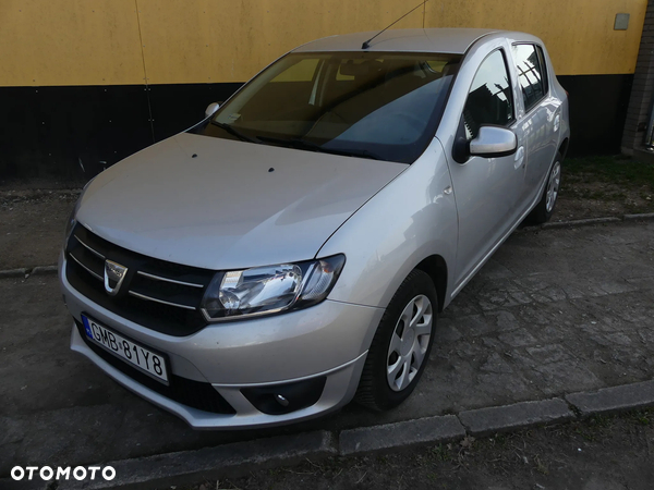 Dacia Sandero 1.2 16V Laureate