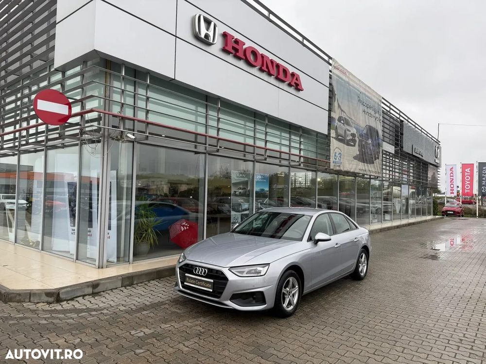 Audi A4 Limuzina