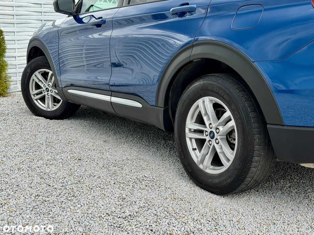 Ford Explorer - 26