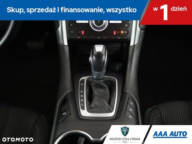 Ford Mondeo - 18