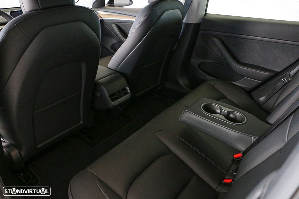Tesla Model 3 Performance Dual Motor AWD - 18