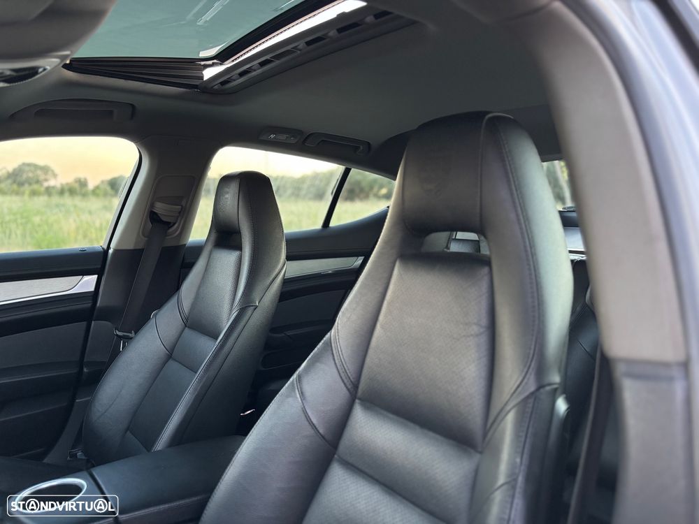 Porsche Panamera 3.0 V6 - 32