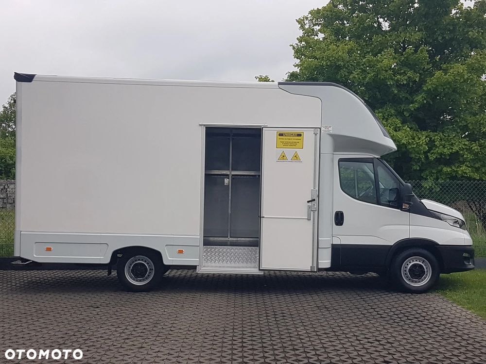 Iveco DAILY KONTENER NISKOPODŁOGOWY 4,43x2,23x2,42 SKLEP FOODTRUCK BAR KLIMA KONIOWÓZ KAMPER - 22