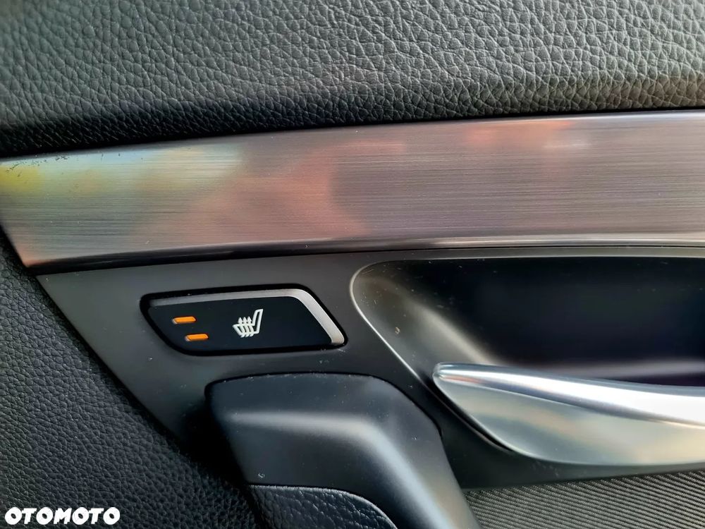 Hyundai i40 1.7 CRDi Premium DCT - 25