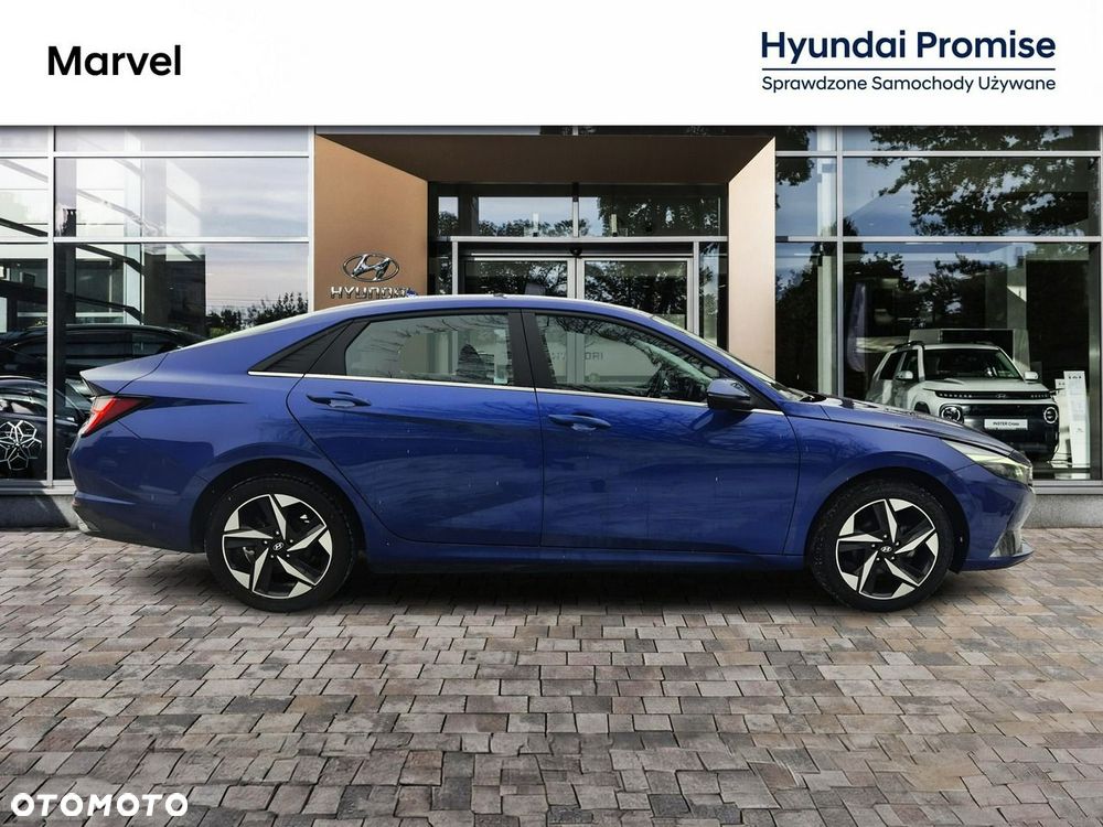 Hyundai Elantra - 7