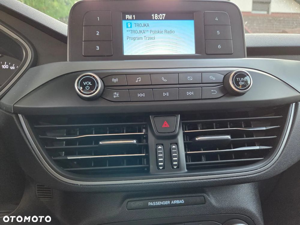 Ford Focus 1.5 EcoBlue Connected - 18