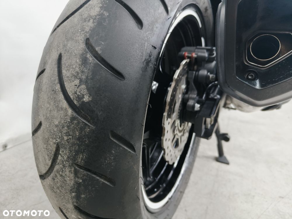 Kawasaki Versys 1000 - 11