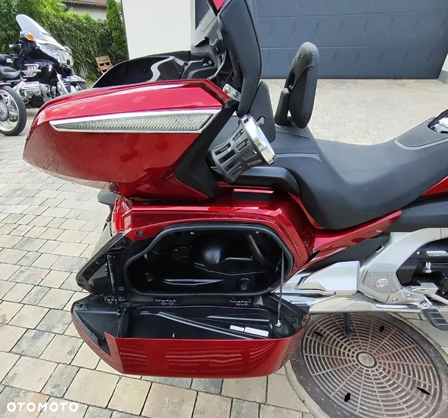 Honda GL - 37