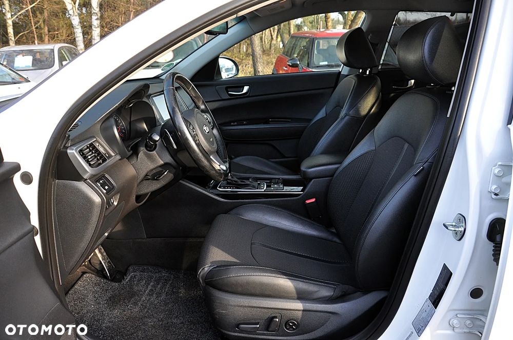 Kia Optima Sportagon 1.7 CRDI DCT Business Supreme - 18