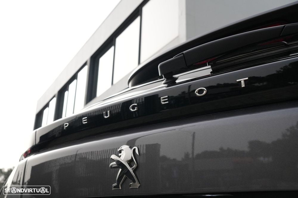Peugeot 2008 1.2 PureTech Allure Pack - 30
