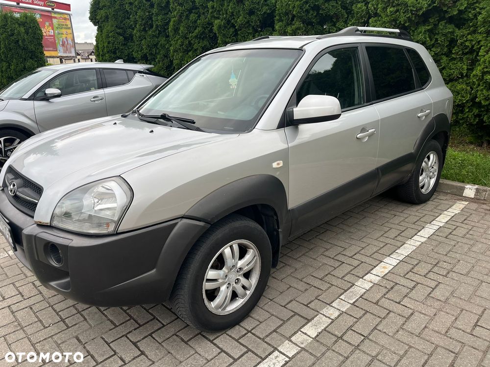 Hyundai Tucson 2.0 Active / Style - 2