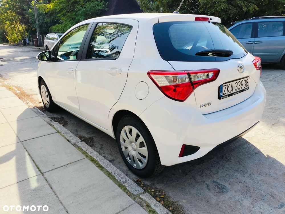 Toyota Yaris - 3