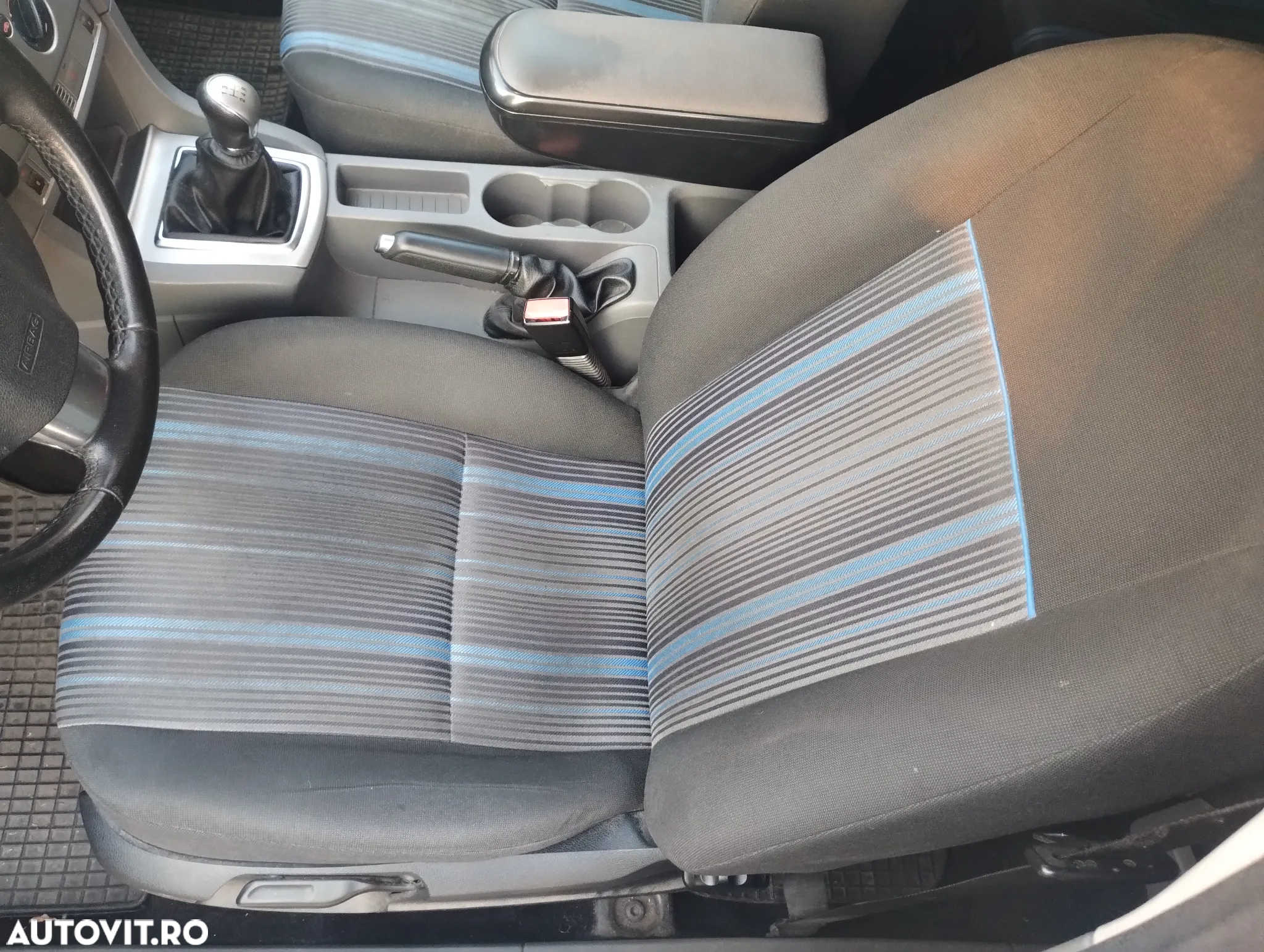 Ford Focus - 8