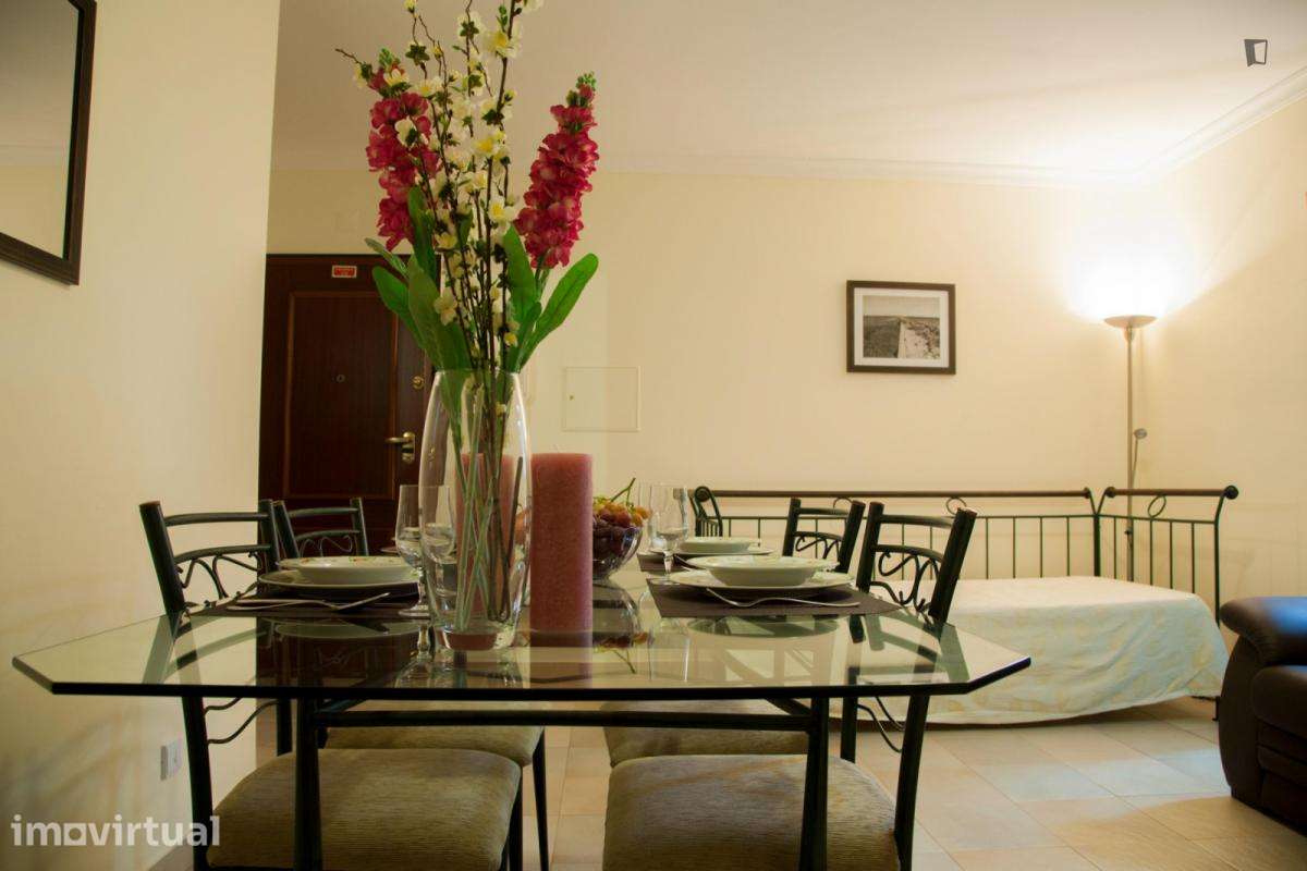 Apartamento com 1 quartos - localizado em Faro - Grande imagem: 4/14