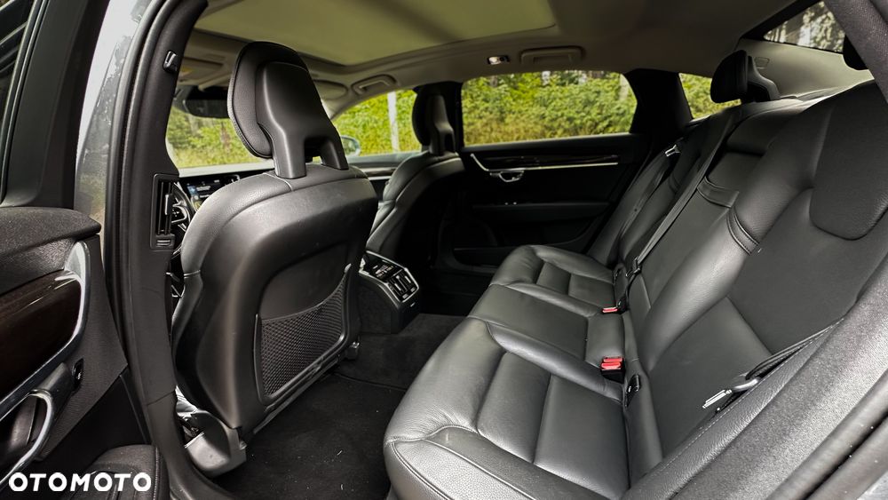 Volvo S90 T6 AWD Momentum - 19