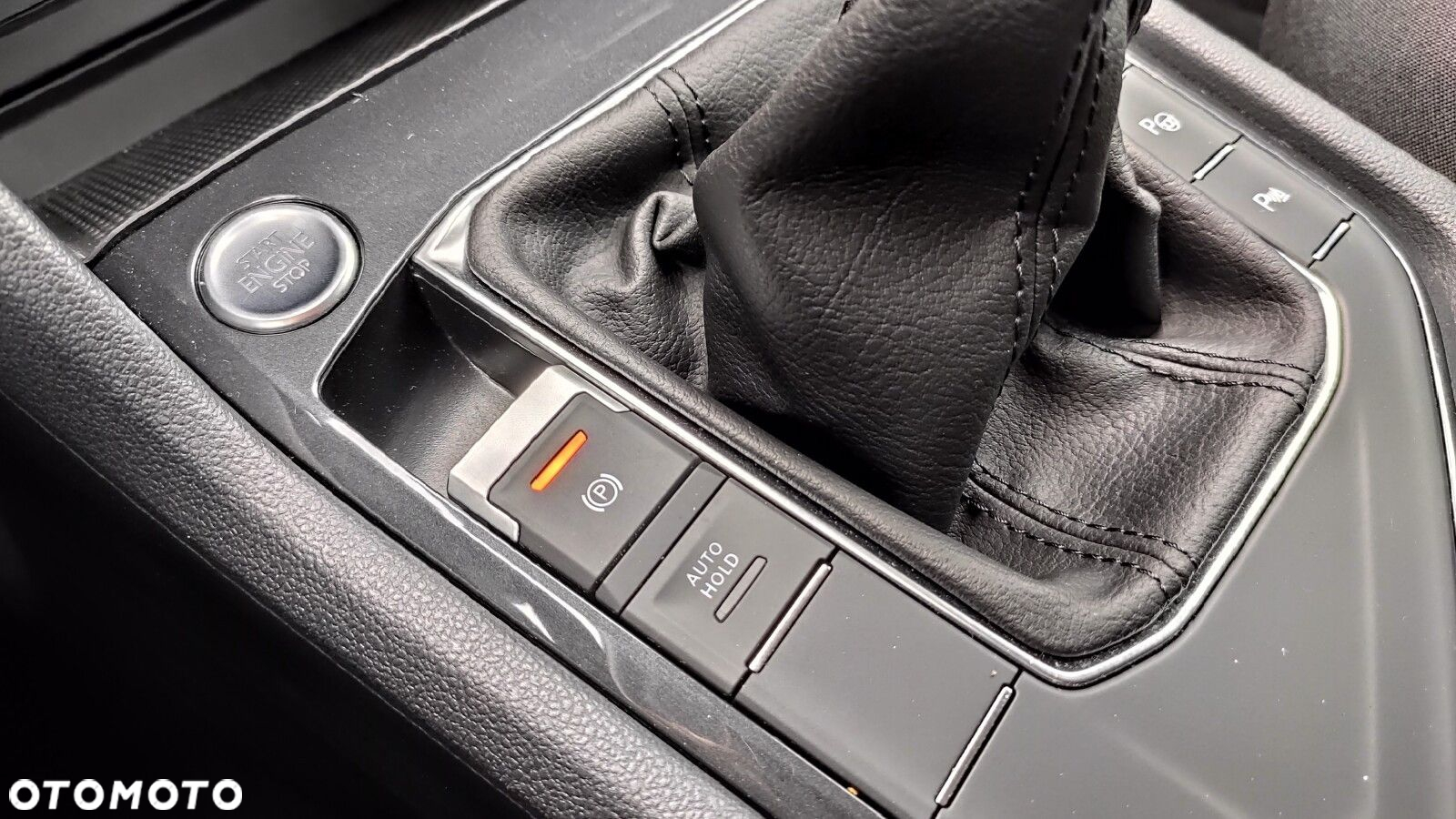Volkswagen Tiguan - 31