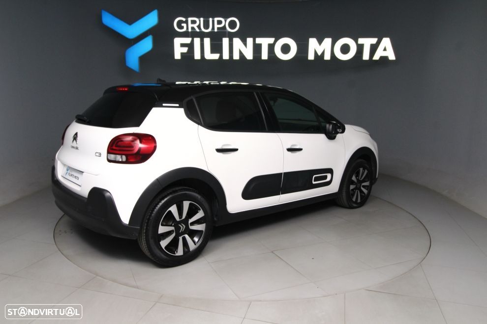 Citroën C3 1.2 PureTech Shine EAT6 - 2