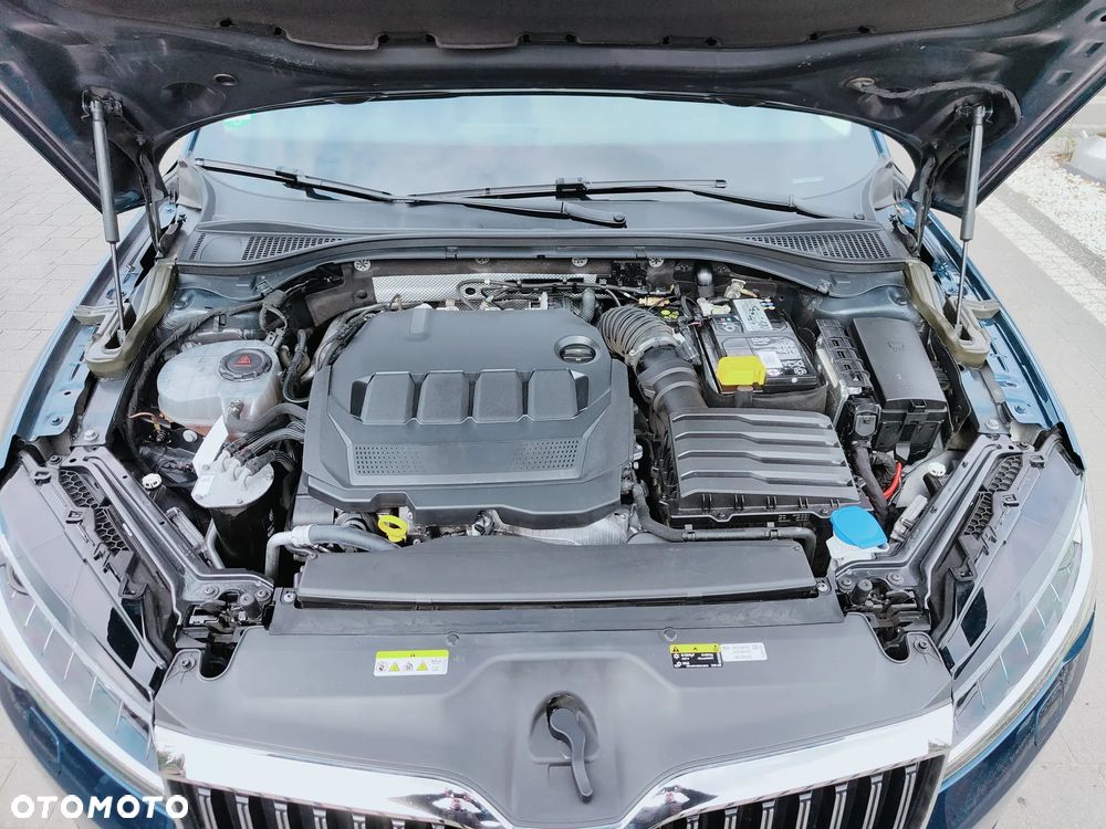 Skoda Superb 2.0 TDI DSG Premium Edition - 35