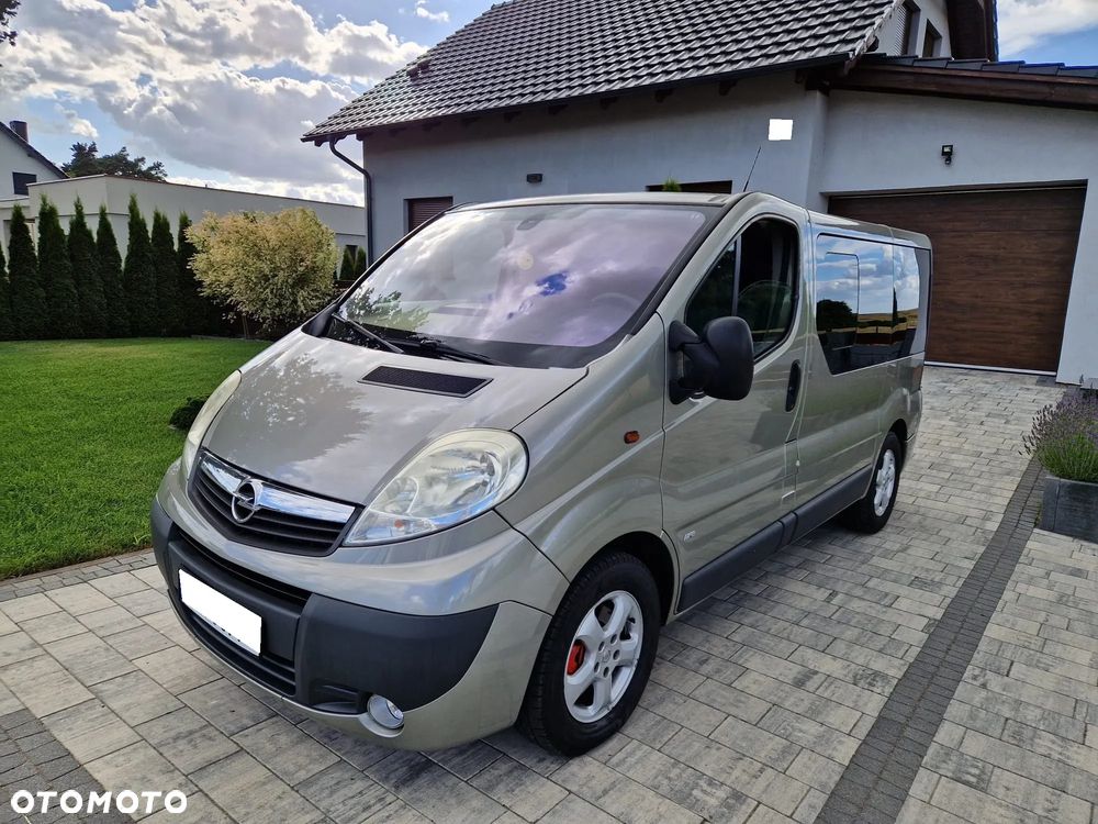 Opel Vivaro - 21