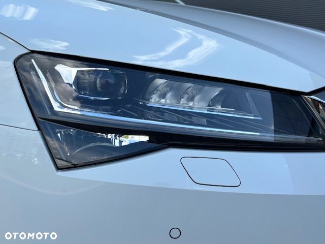 Skoda Superb 2.0 TDI SCR Style DSG - 12