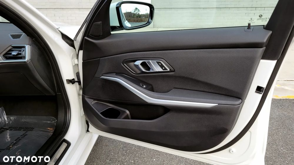 BMW Seria 3 - 15