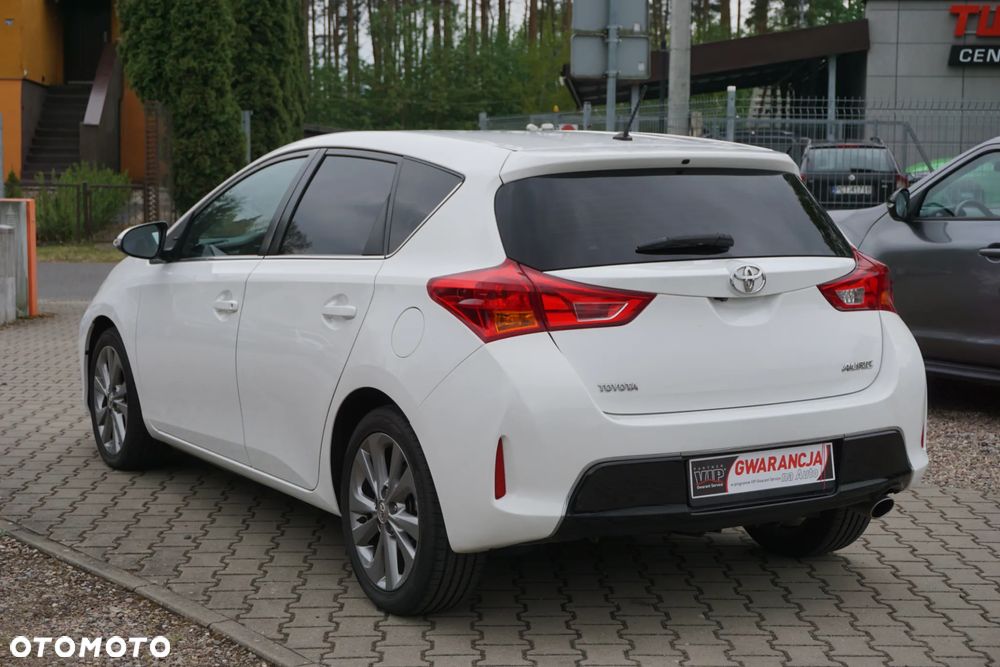 Toyota Auris 2.0 D-4D Comfort - 6