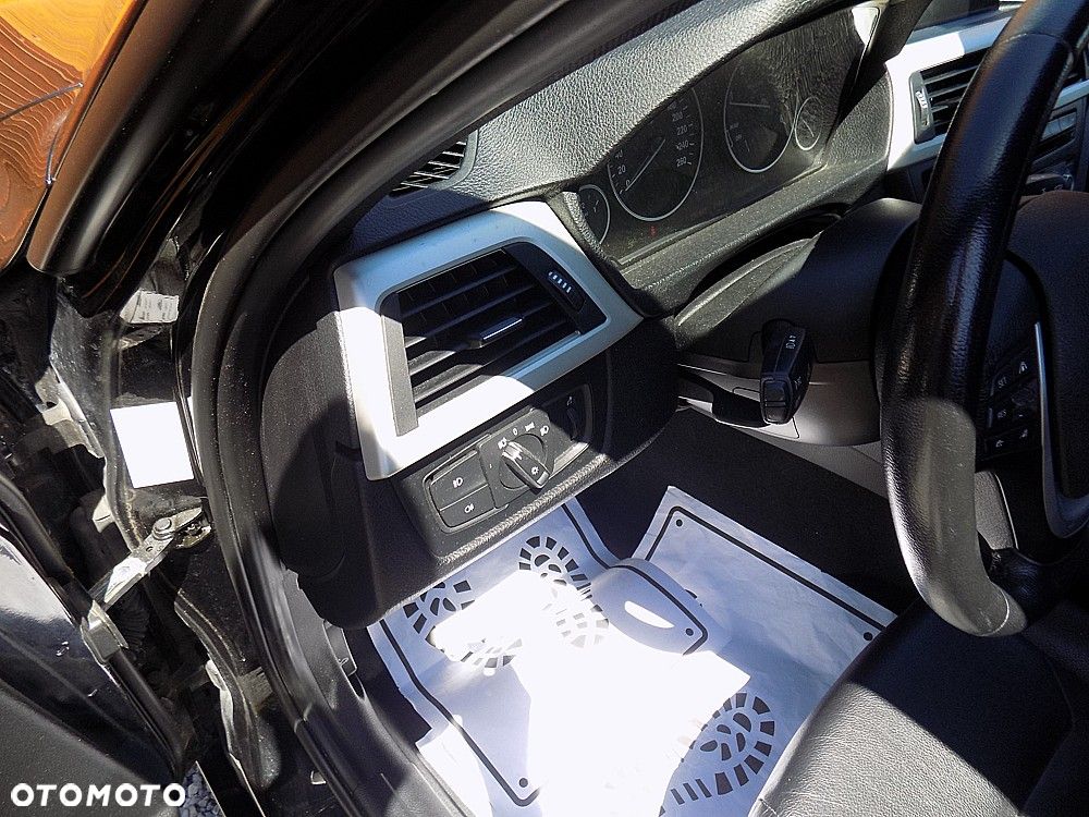 BMW Seria 3 320d Modern Line - 10