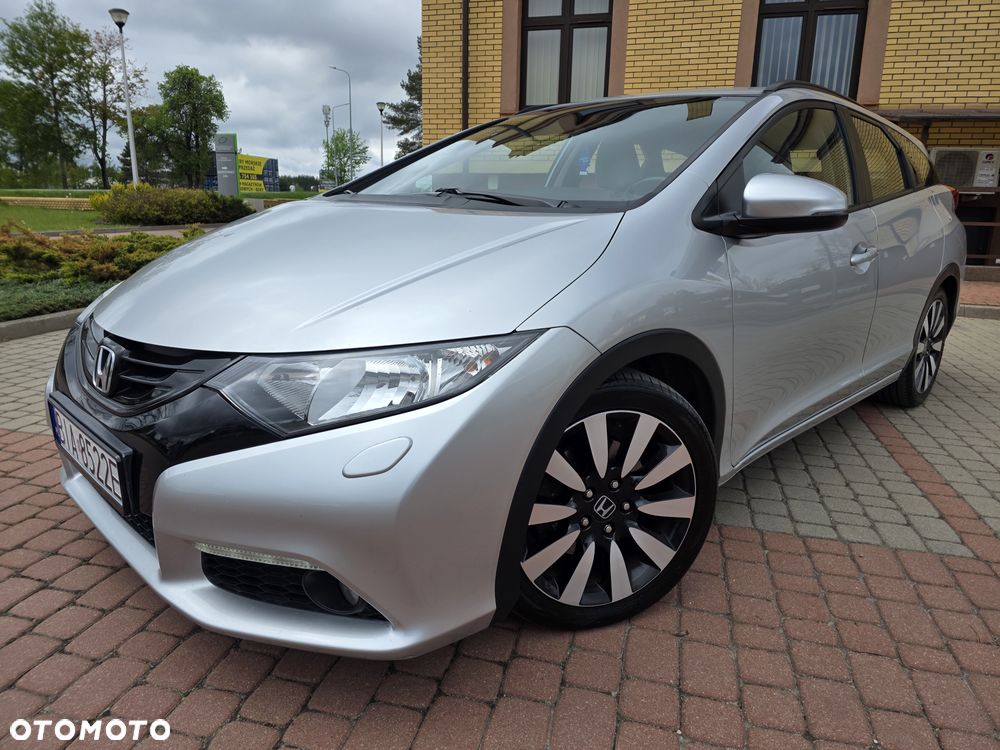 Honda Civic 1.6 i-DTEC Comfort Black Edition - 4