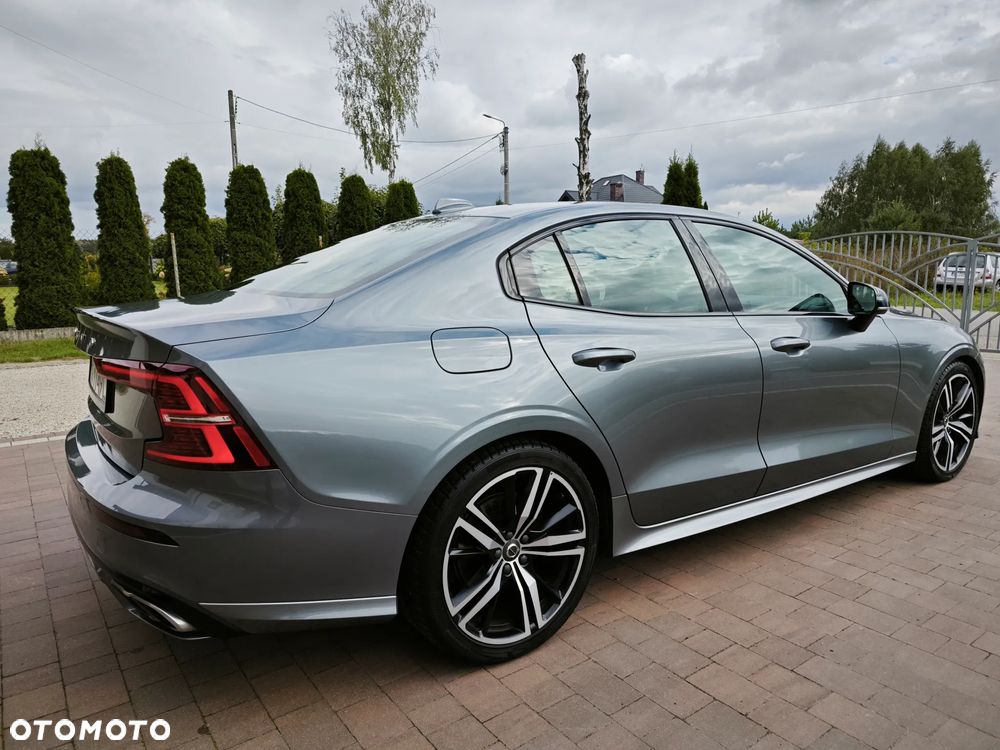Volvo S60 T4 R-Design - 6