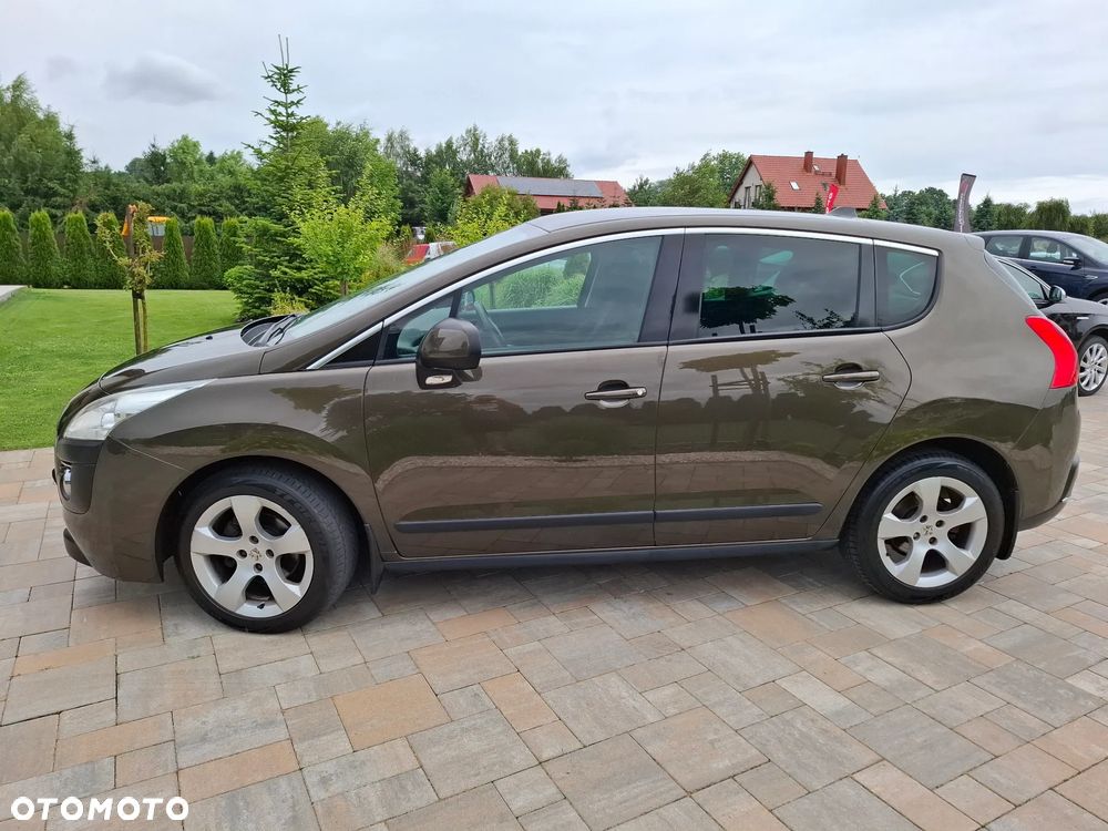 Peugeot 3008 HDi FAP 110 Premium - 9