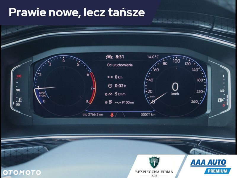 Volkswagen T-Cross - 12