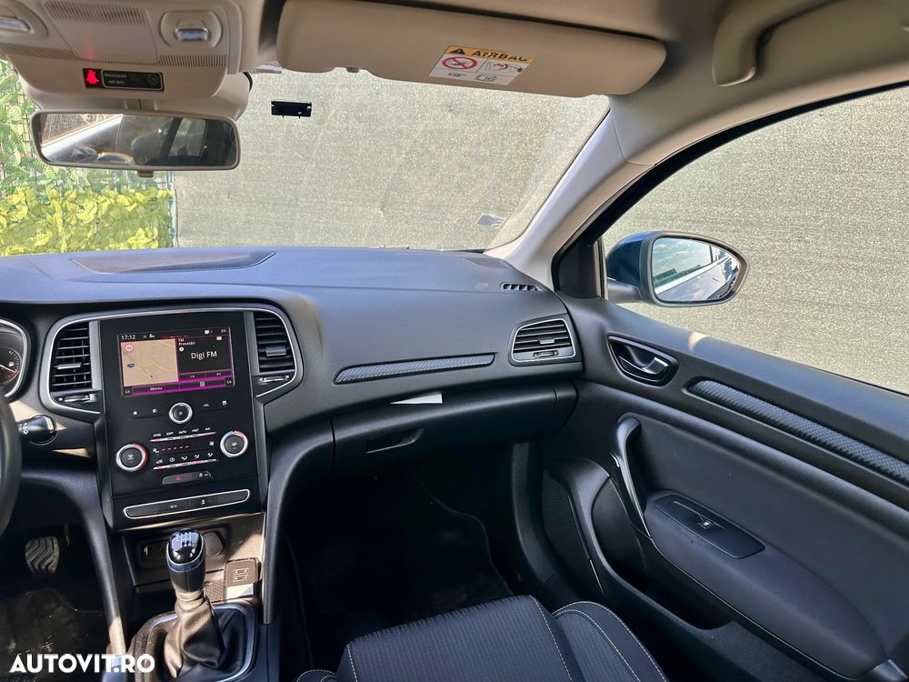 Renault Megane - 10